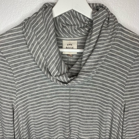 Comfy Slouchy Gray White Striped Waffle Knit Lagenlook Style Long Sleeve Tunic - Picture 3 of 9